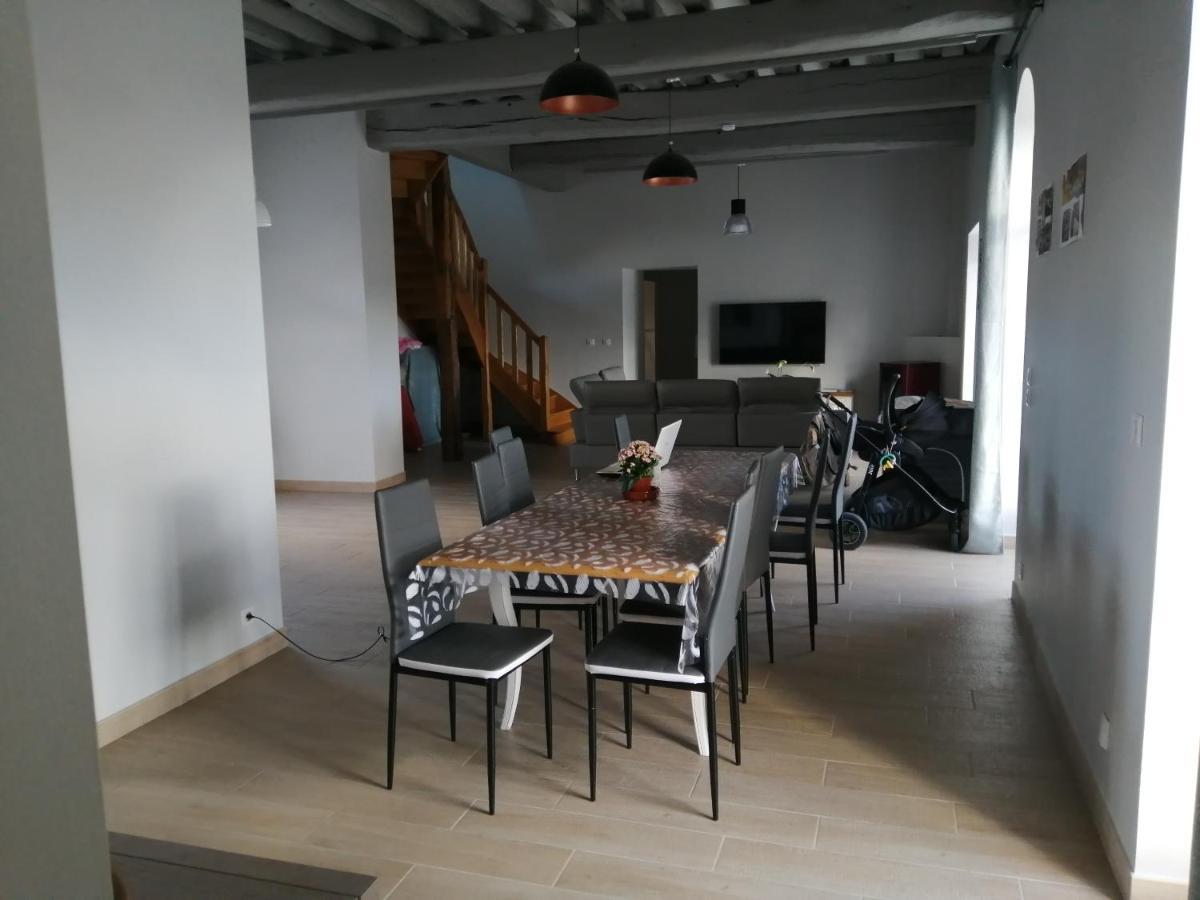 Chambre D'Hotes Le Domaine Des Hirondelles Champcenest ภายนอก รูปภาพ