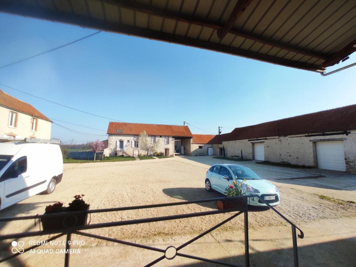 Chambre D'Hotes Le Domaine Des Hirondelles Champcenest ภายนอก รูปภาพ